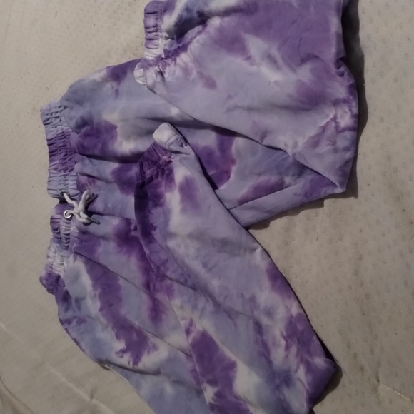 Refuge by Charlotte Russe tie dye sweatsuit - Picture 5 of 10